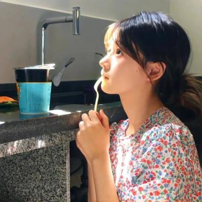 查理之国海报